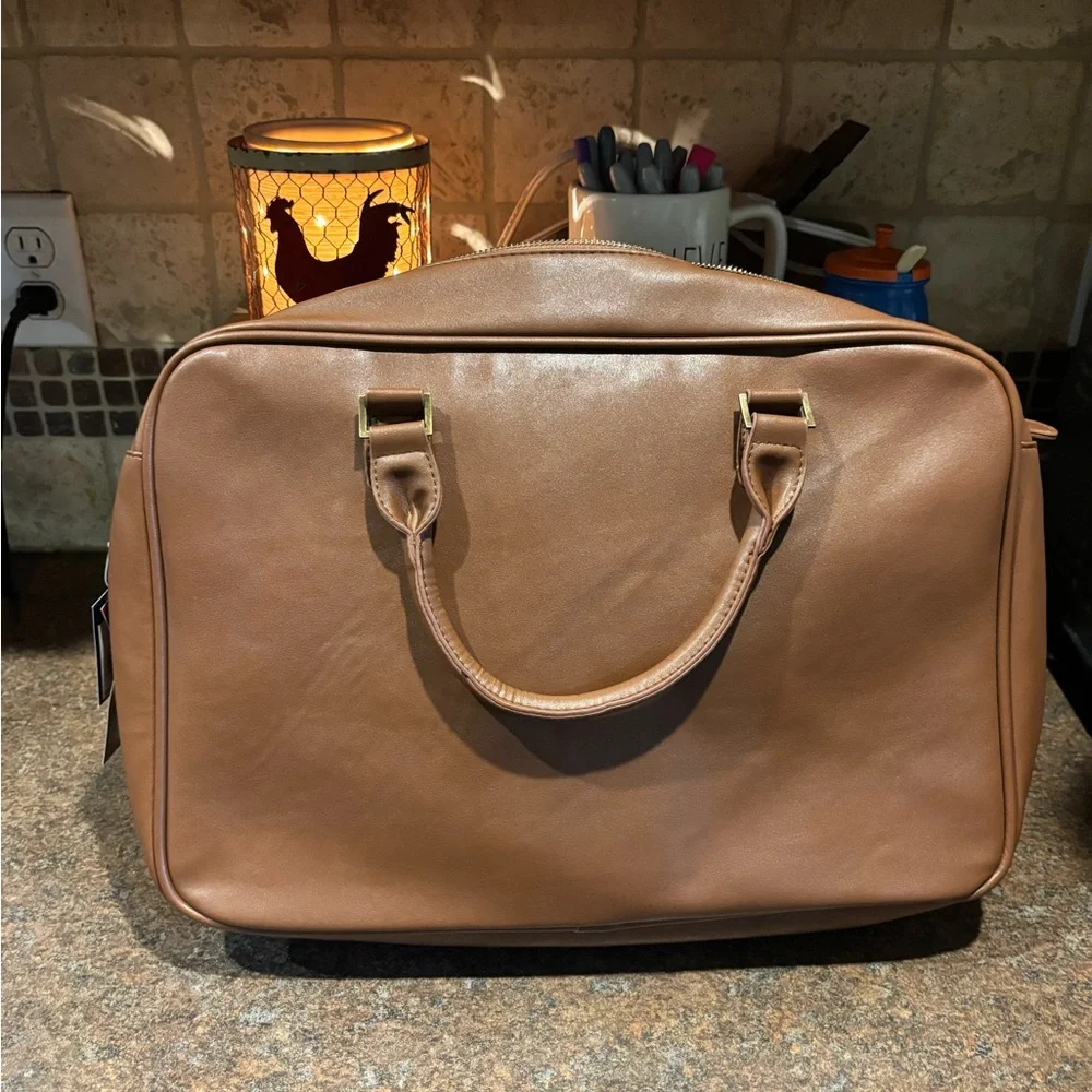 NWT Classic Tan brief case Bag